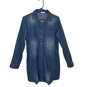 AMERICAN BLUE DENIM LONG SLEEVE BUTTON UP DRESS SHIRT POCKETS SIZE MEDIUM